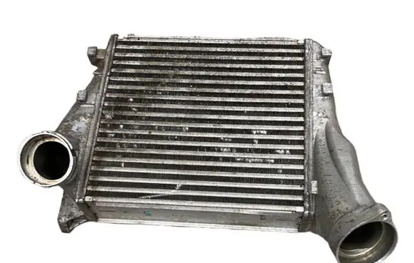 Porsche Cayenne (92A) Intercooler radiator 7L5145803C