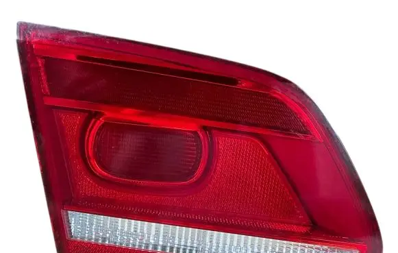 Volkswagen PASSAT B7 Rear/tail lights 3AE945093K 90004890