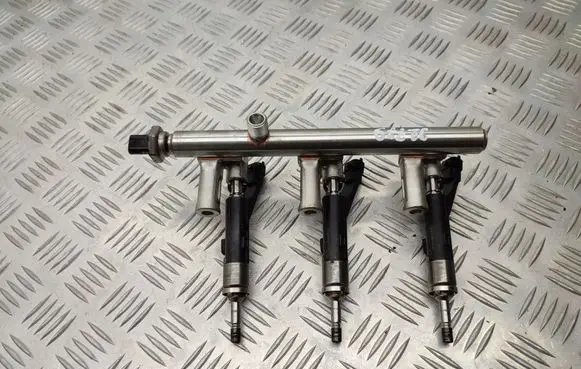 Opel Astra L Fuel injectors set 9811353880 9822715980
