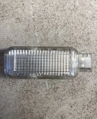 Volkswagen Phaeton Boot/trunk interior light 3D0947121