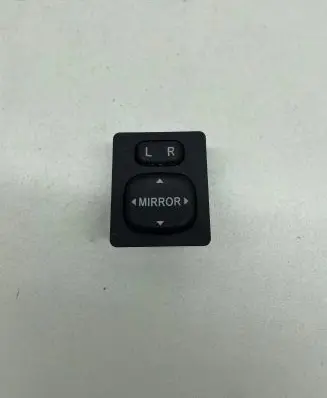 Toyota Corolla Verso AR10 Wing mirror switch 769746E 183574