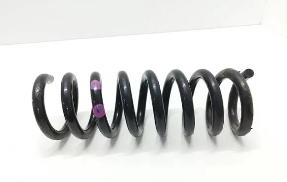 Mercedes-Benz C AMG W204 Rear coil spring