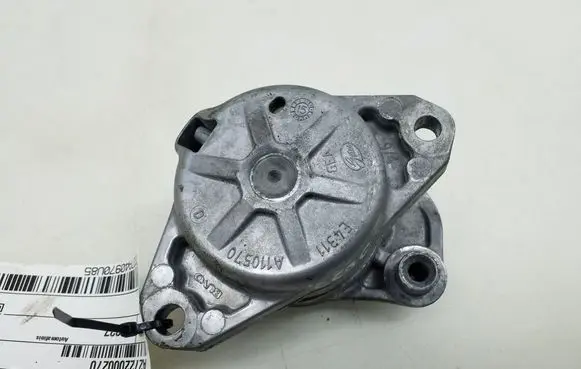 Mercedes-Benz CLS C219 Timing belt/chain tensioner A2722000270