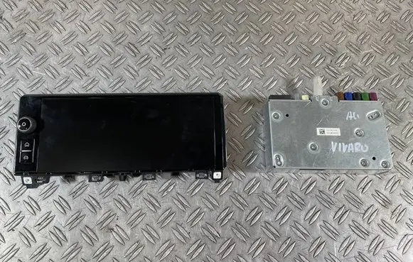 Opel Vivaro Radio/CD/DVD/GPS head unit 9830226080 9867469780 98513396