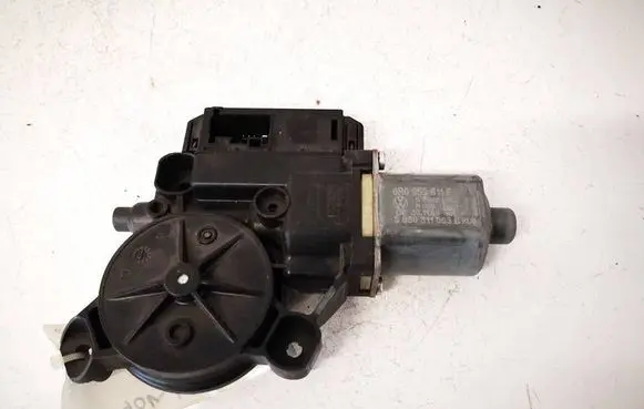Volkswagen Cross Polo Rear door window regulator motor 6R0959811F