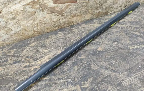 Hyundai Santa Fe Rear door glass trim molding