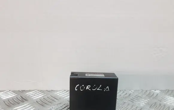 Toyota Corolla E120 E130 Other control units/modules 8865002380