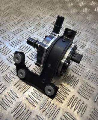 Hyundai Ioniq 5 Electric auxiliary coolant/water pump 20230308 369000EKK0