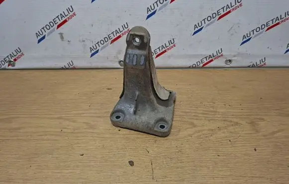 BMW X3 F25 Engine mounting bracket 6784826