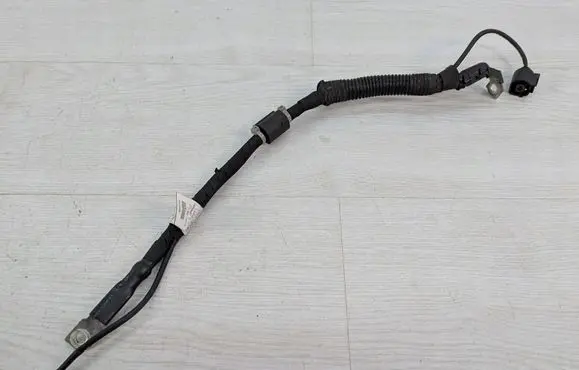 Mercedes-Benz C W204 EUR ISO radio connector A2055407812