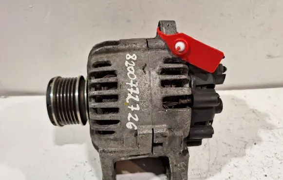 Renault Megane II Generator/alternator 8200772726