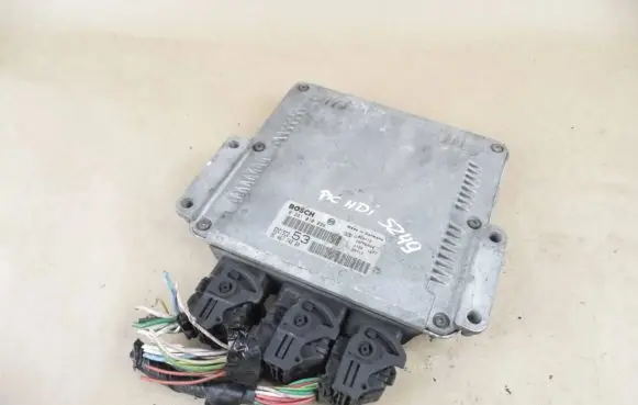 Citroen Xsara Picasso Engine control unit/module 9646774280 EDC15C2 0281010996