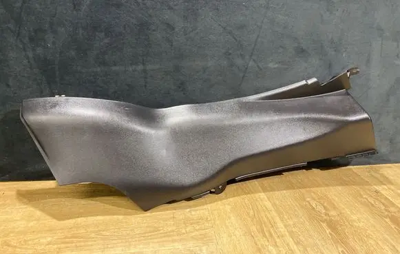 Land Rover Range Rover Sport L494 Coupe rear side trim panel 