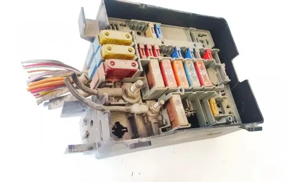 Citroen Berlingo Fuse box set 9628024480