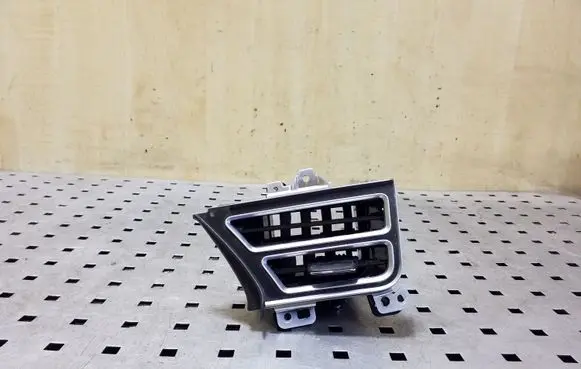 Tesla Model S Dash center air vent grill 600762900C