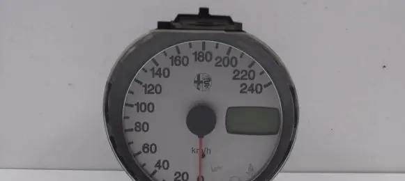 Alfa Romeo 156 Speedometer (instrument cluster)