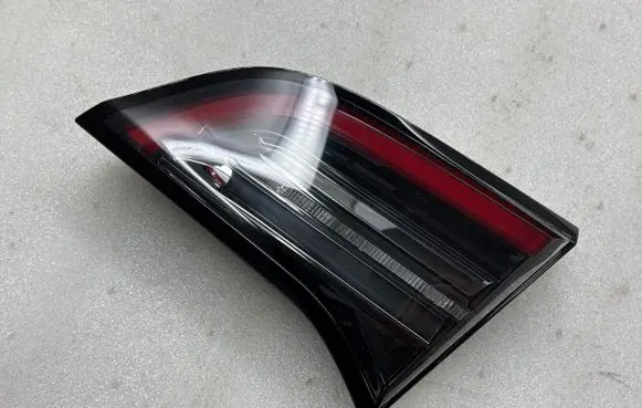 Tesla Model Y Tailgate rear/tail lights 150208900C 271501534282
