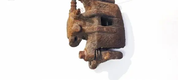 Rear brake caliper
