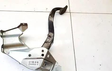 Opel Astra G Brake pedal 