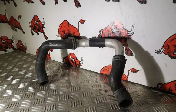 Audi Q5 SQ5 Engine coolant pipe/hose 80A122101