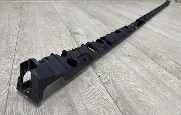 Tesla Model X Sill supporting ledge 104669100B