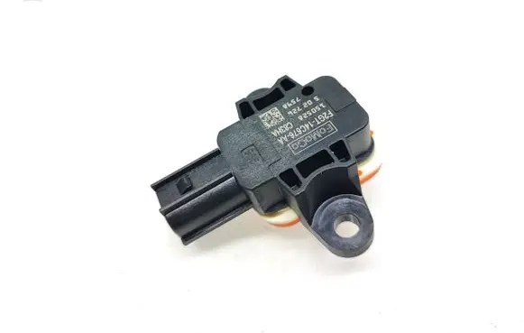 Ford Mondeo MK V Airbag deployment crash/impact sensor F2GT14C676AA 150528 7558