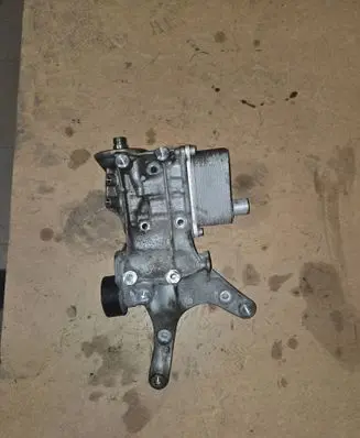 Audi Q5 SQ5 Oil filter mounting bracket 06J903143 06J117021P