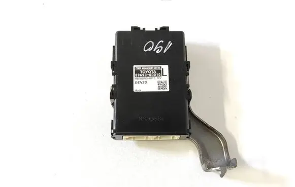 Toyota Yaris Other control units/modules 89690-0D010