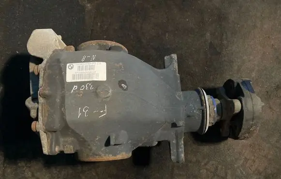 BMW 3 F30 F35 F31 Rear differential 7544873 0713092424340003 E21912256