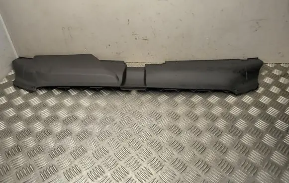 Audi A5 8T 8F Radiator trim 8T0807081A