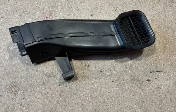 BMW X3 G01 Air intake duct part 8599684