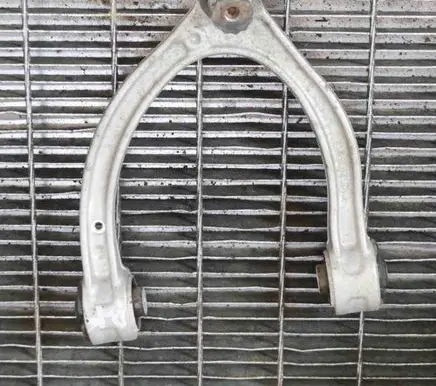 Mercedes-Benz C W205 Front lower control arm/wishbone