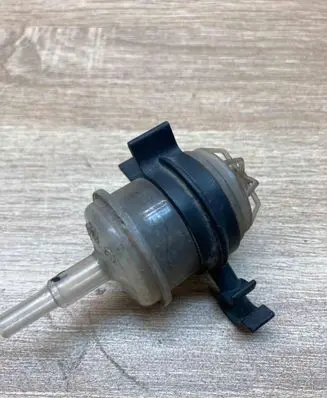 Volkswagen Sharan Valve vacuum 702129965