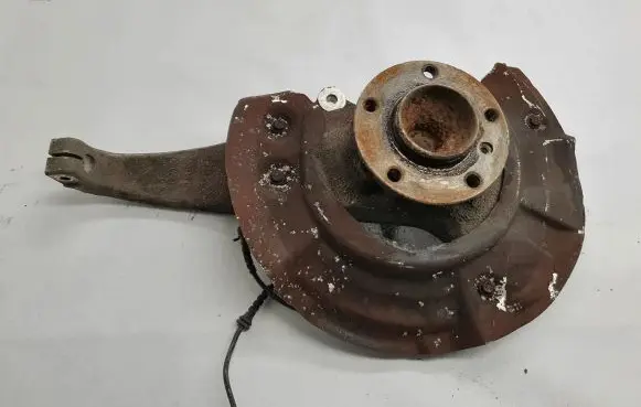 BMW 5 F10 F11 Front wheel hub