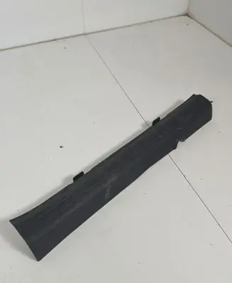 KIA EV6 Front sill trim cover 85880CV000