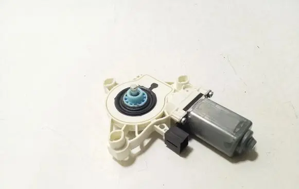 Audi e-tron Front door window regulator motor 4K0959801