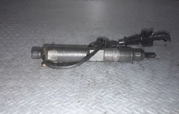Ford Galaxy Fuel injector 028130201S
