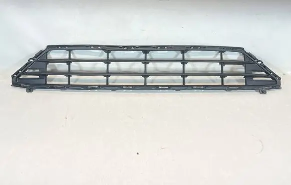 Volvo XC60 Front bumper lower grill 32296070