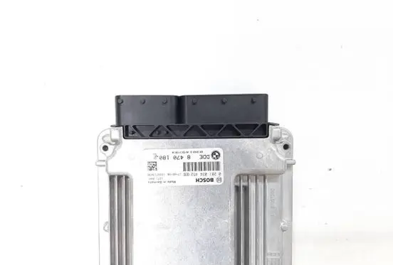 BMW X5 F15 Engine control unit/module 8470180