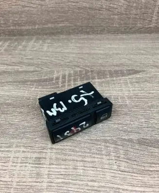 BMW 3 E46 Hazard light switch 8368920