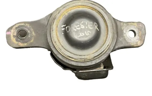 Subaru Forester SH Engine mount bracket