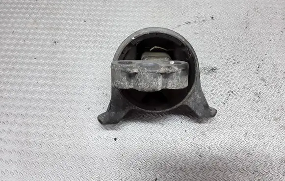 Opel Zafira B Engine mount bracket 90539246