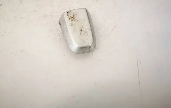 Toyota Avensis T250 Loading door cover/cap 