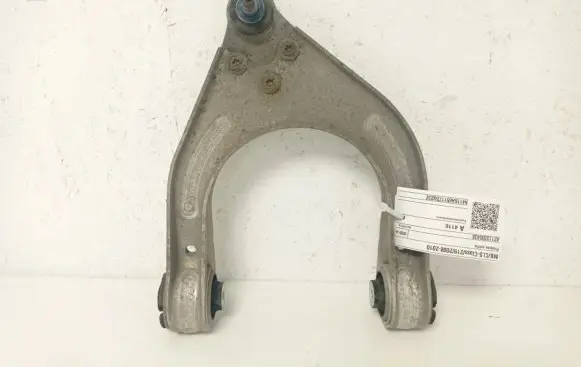 Mercedes-Benz CLS C219 Front lower control arm/wishbone A2113300438