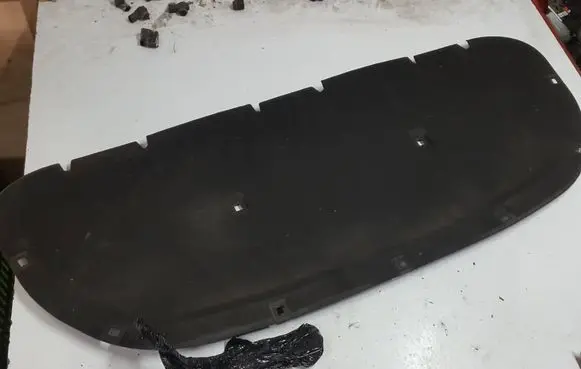 KIA Ceed Engine bonnet/hood sound/heat insulation 