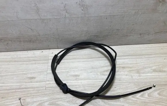 Engine bonnet/hood lock release cable