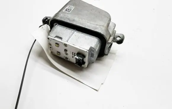 Audi A5 8T 8F Xenon control unit/module D120162