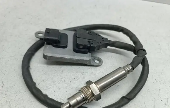 Mercedes-Benz GLC X253 C253 Lambda probe sensor A0009058511 0009058511