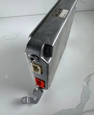 Toyota Prius (XW20) Hybrid / electric car battery 8989047080 4690000141