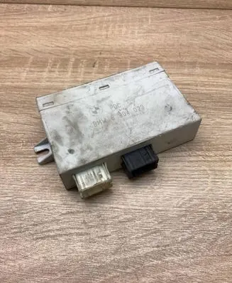 BMW 5 E39 Parking PDC control unit/module 6904023